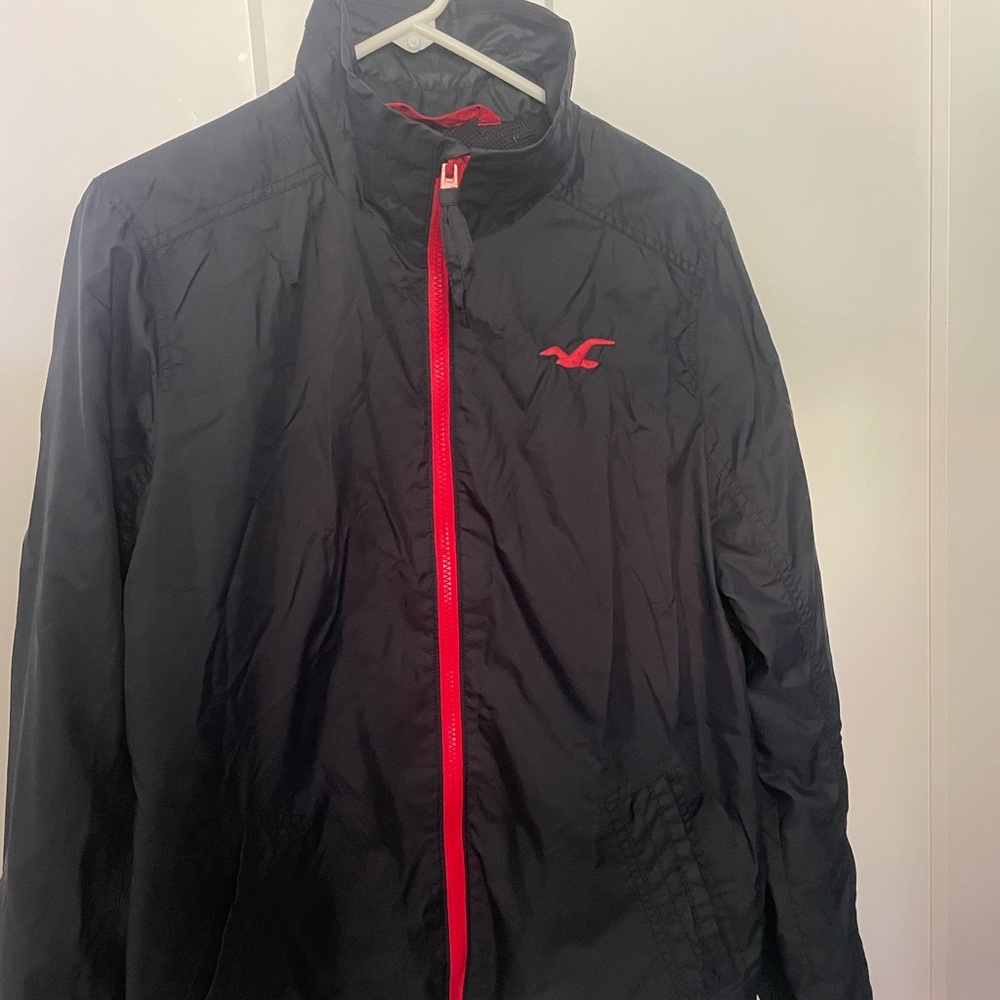 Men’s Hollister wind breaker